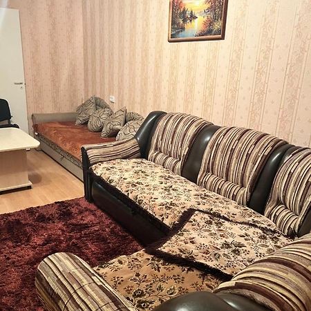 Ореховая Горка Апартаменты С Балконом И Лифтом Narwa Zewnętrze zdjęcie